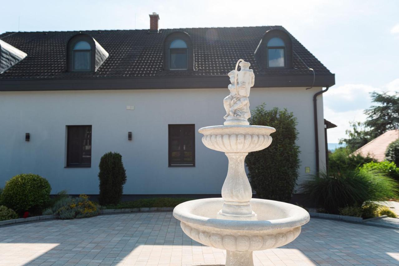 Katzer Villa Badacsonytördemic Zewnętrze zdjęcie